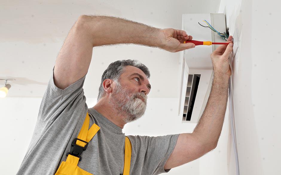 électricien urgence Paris 4